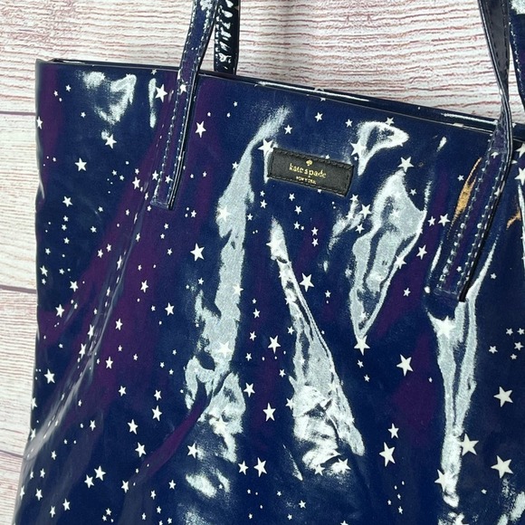 Kate Spade Daycation Night Sky Shiney Vinyl Blue Stars Tote Bag - Picture 7 of 12